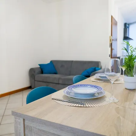 Velahouse By Design Apartment Bellano