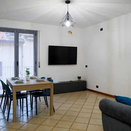 Velahouse By Design * Bellano