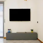 Velahouse By Design Appartamento Bellano